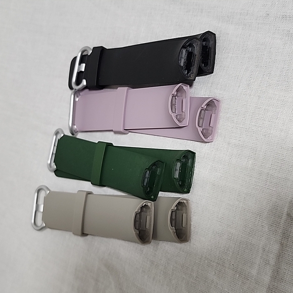 💛WRIST band for fitbit watch - Picture 2 of 4